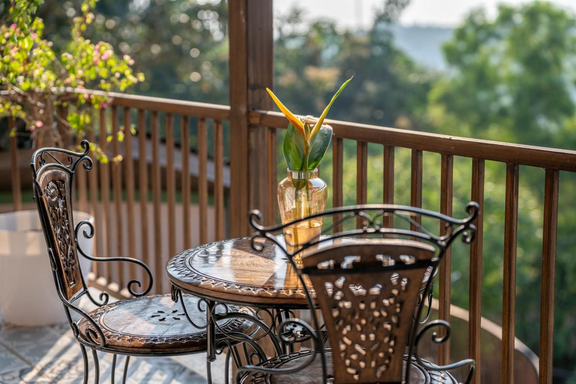 Simroseate Villa อากอนดา ภายนอก รูปภาพ