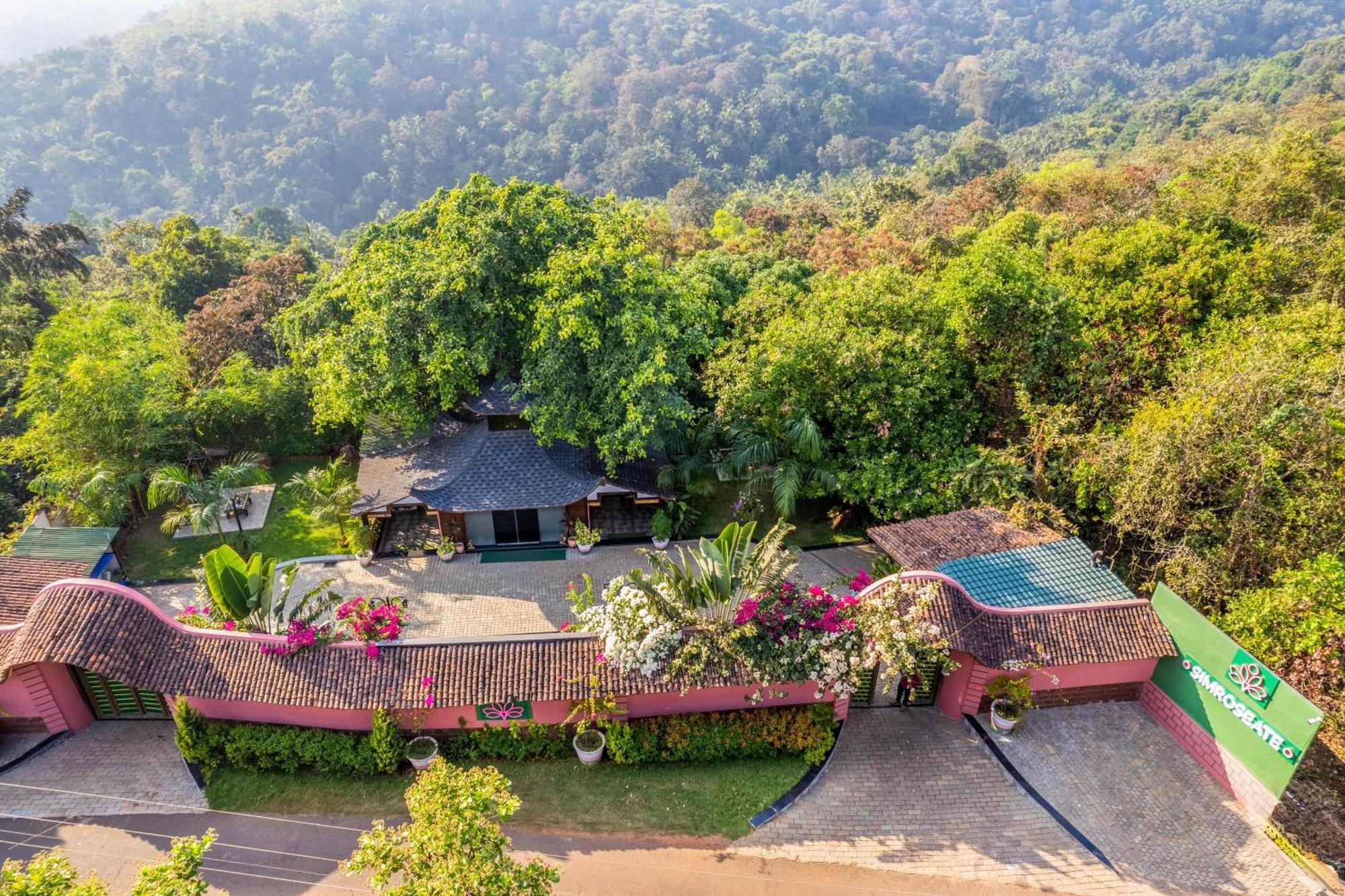 Simroseate Villa อากอนดา ภายนอก รูปภาพ